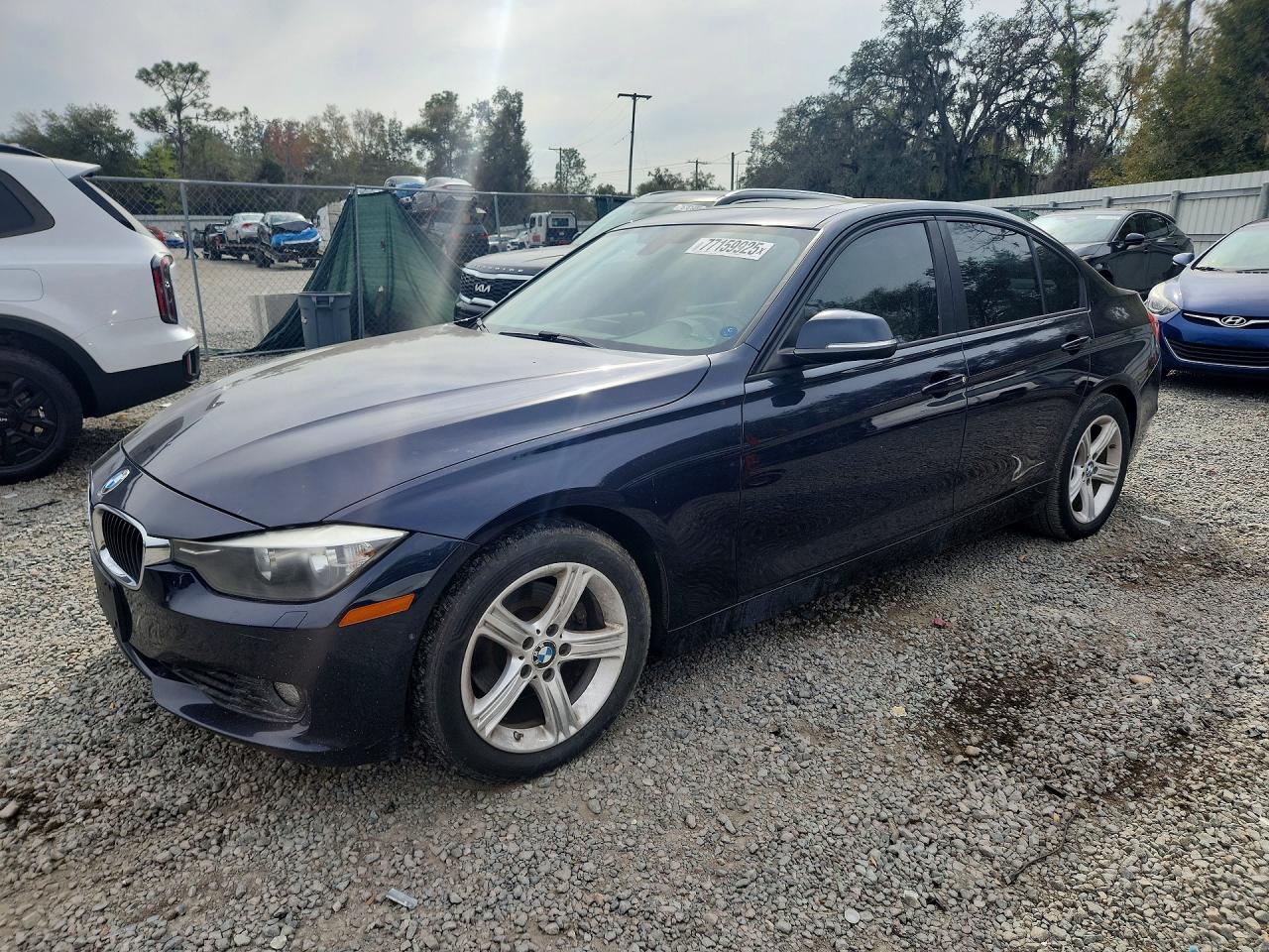 2013 BMW 3 SERIES