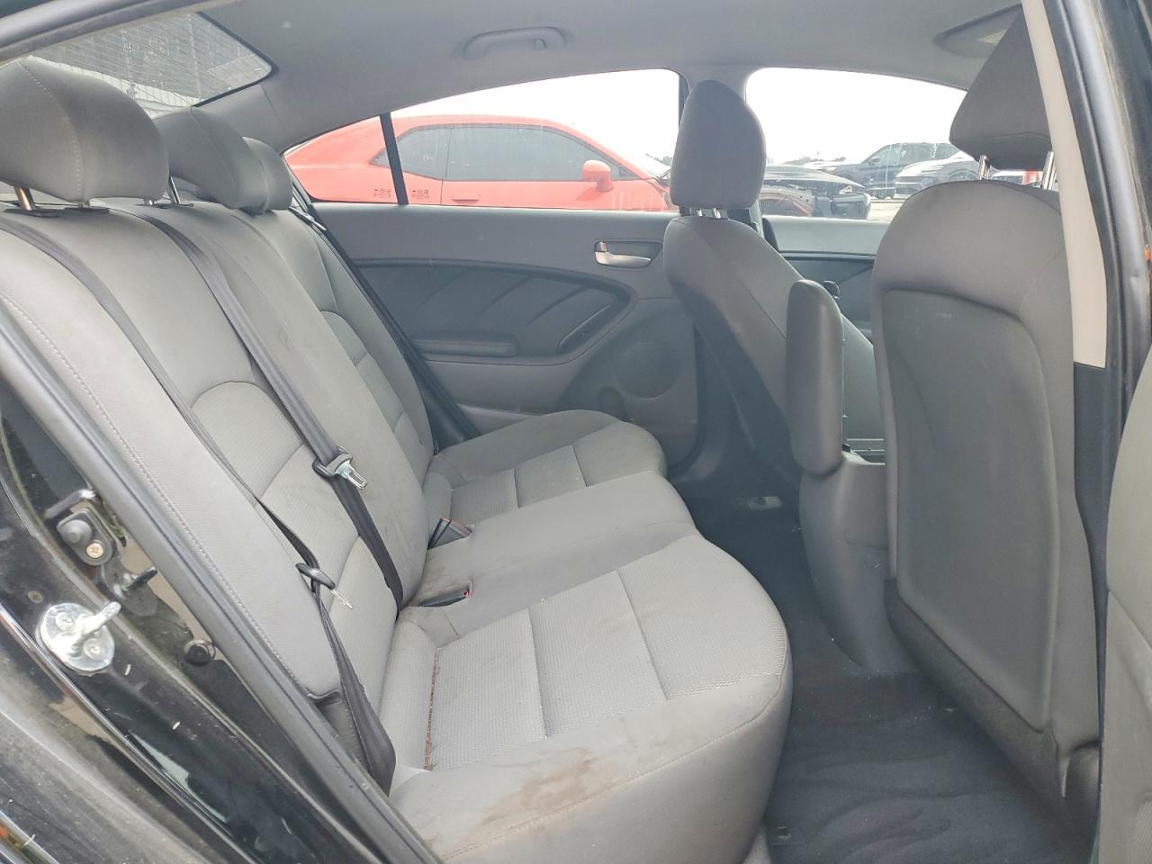 2017 KIA FORTE