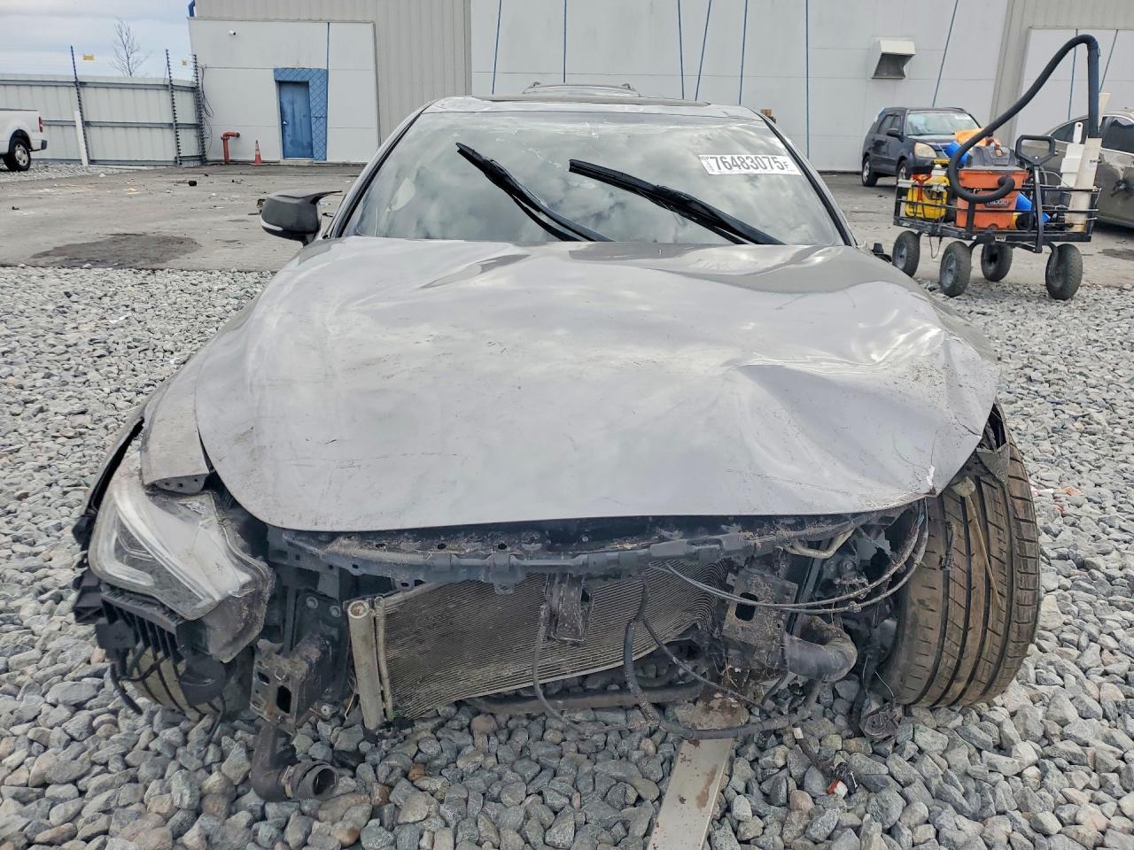 2017 INFINITI Q60
