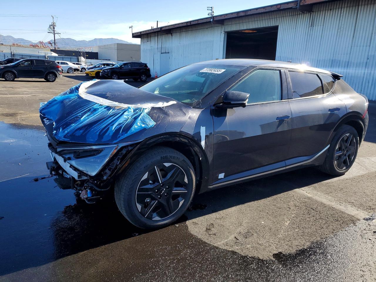 2025 KIA EV6