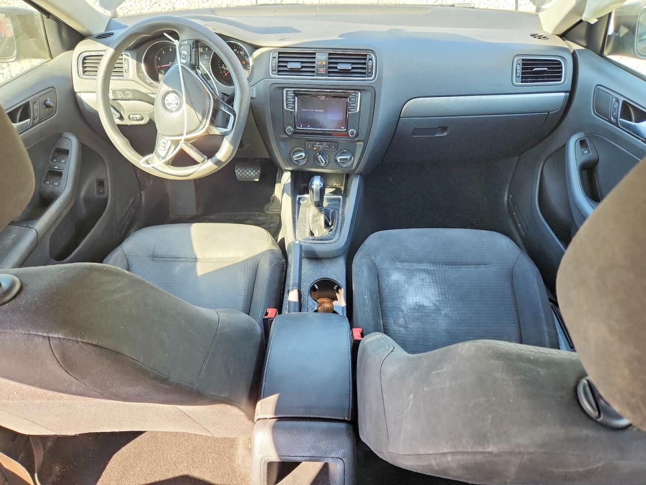 2016 VOLKSWAGEN JETTA