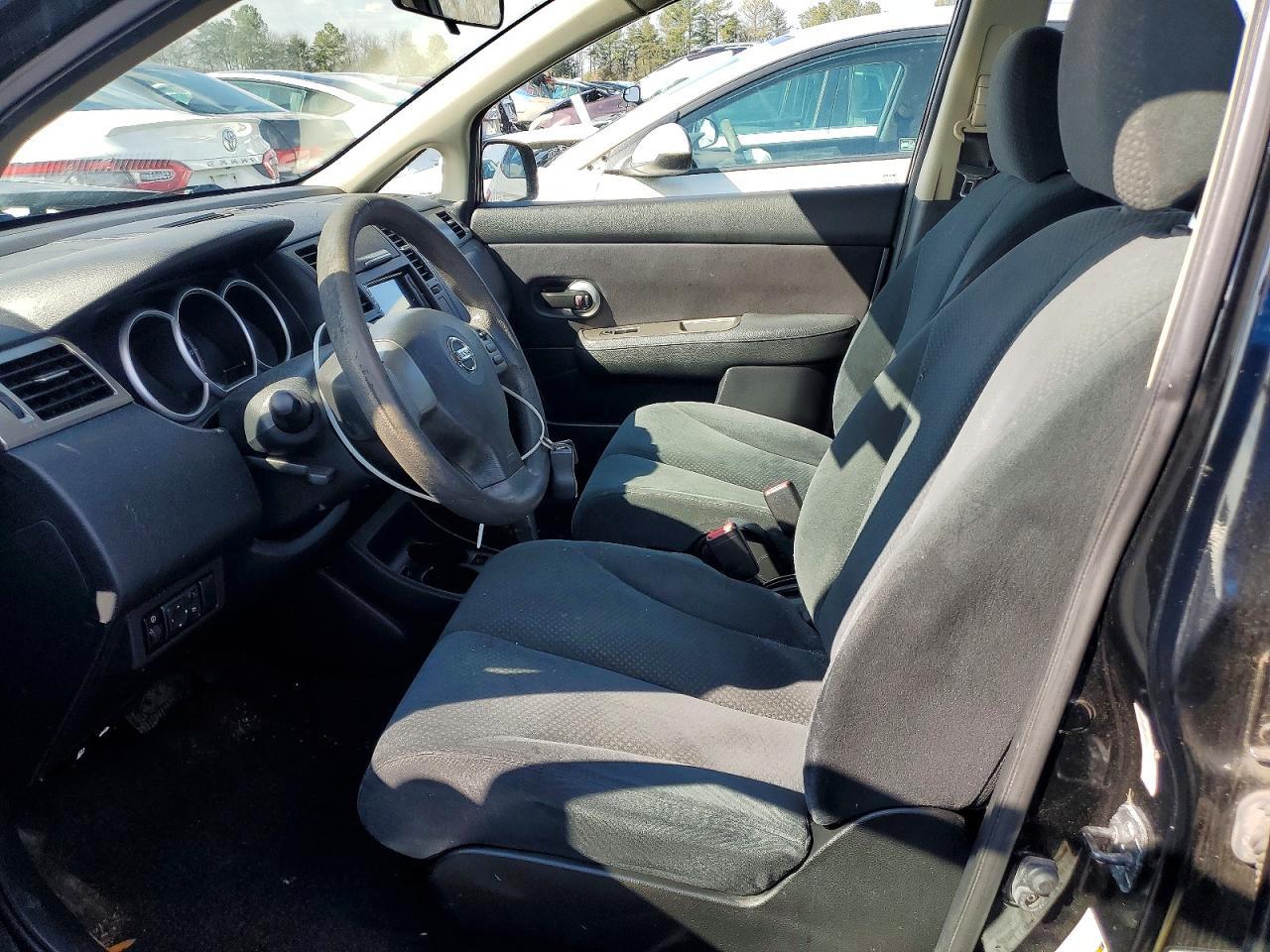 2010 NISSAN VERSA