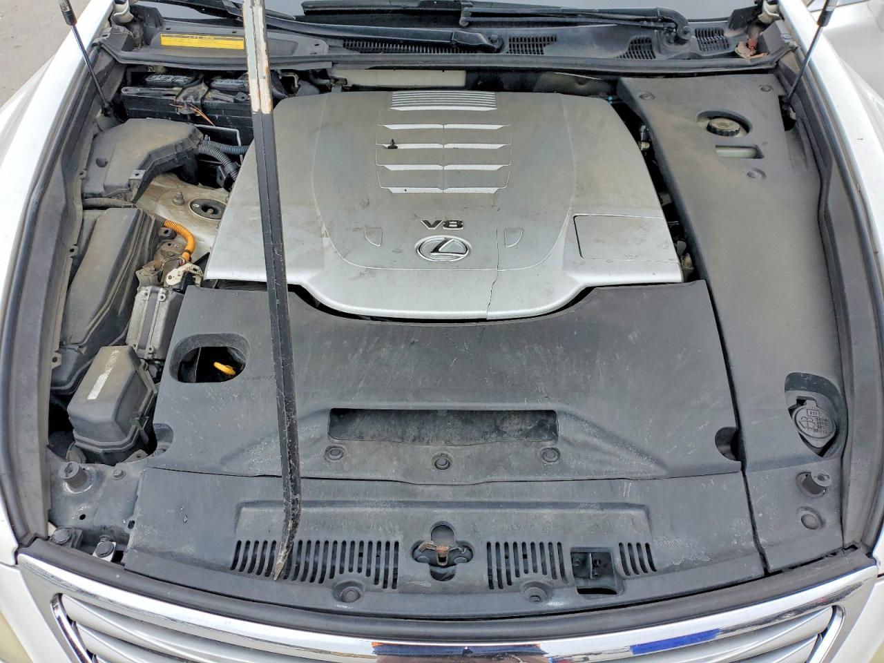 2010 LEXUS LS 460