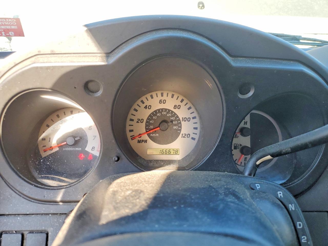 2004 NISSAN Frontier