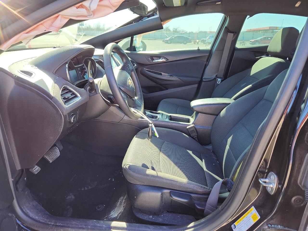 2017 CHEVROLET CRUZE