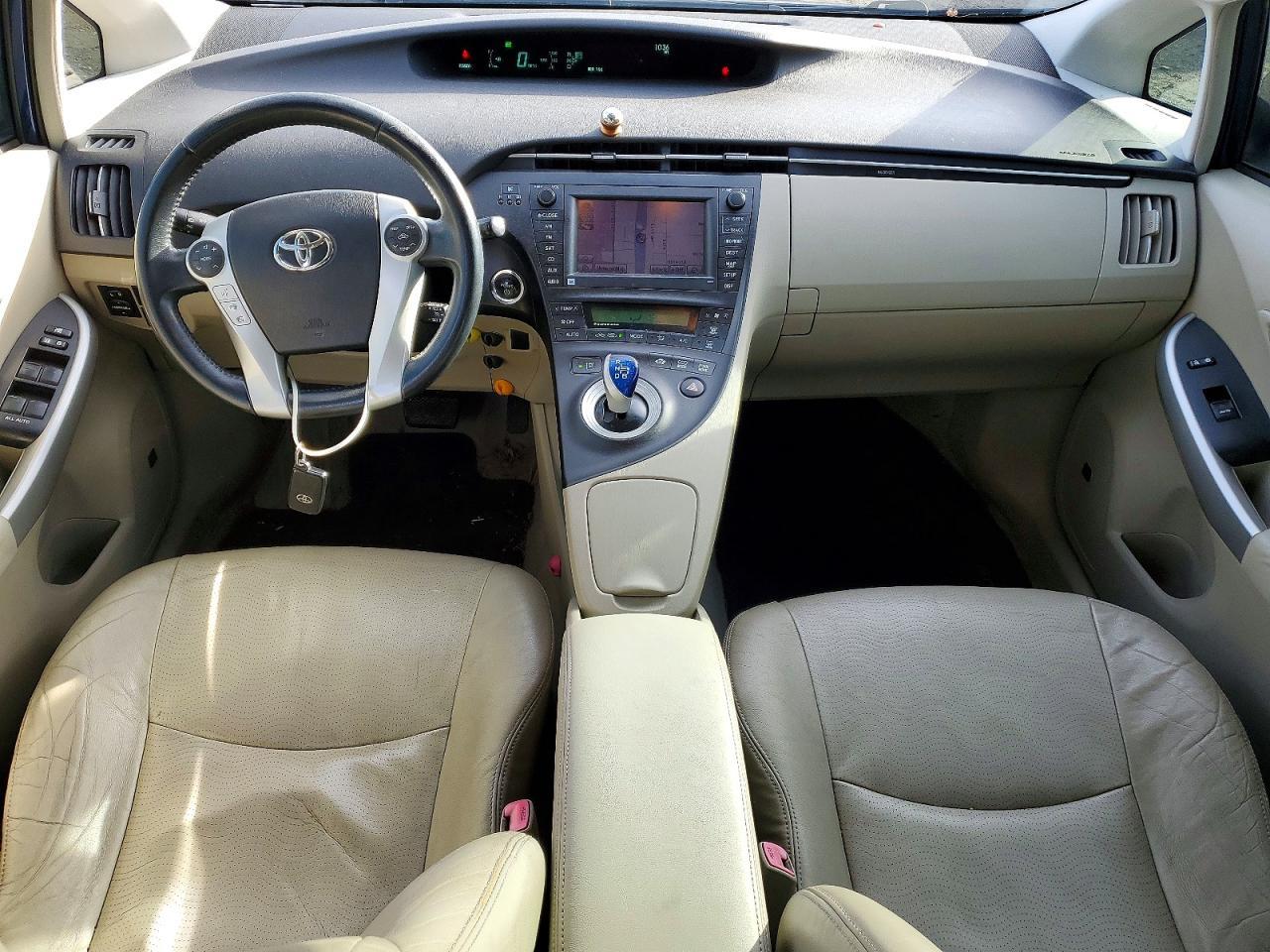 2010 TOYOTA PRIUS