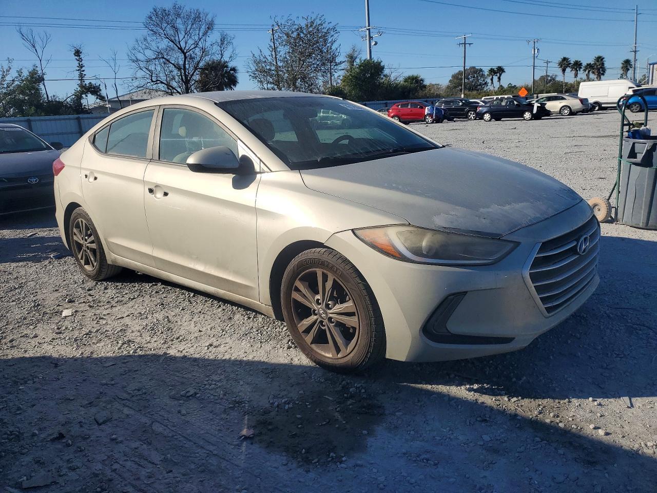 2017 HYUNDAI ELANTRA