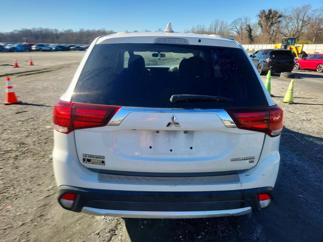 2018 MITSUBISHI outlander