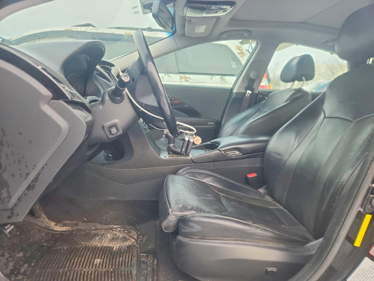 2012 HYUNDAI Azera