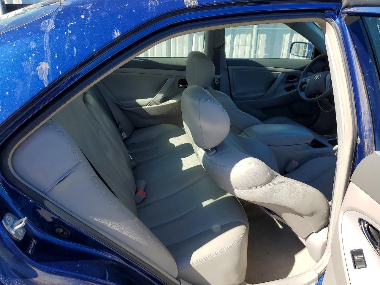 2009 TOYOTA CAMRY