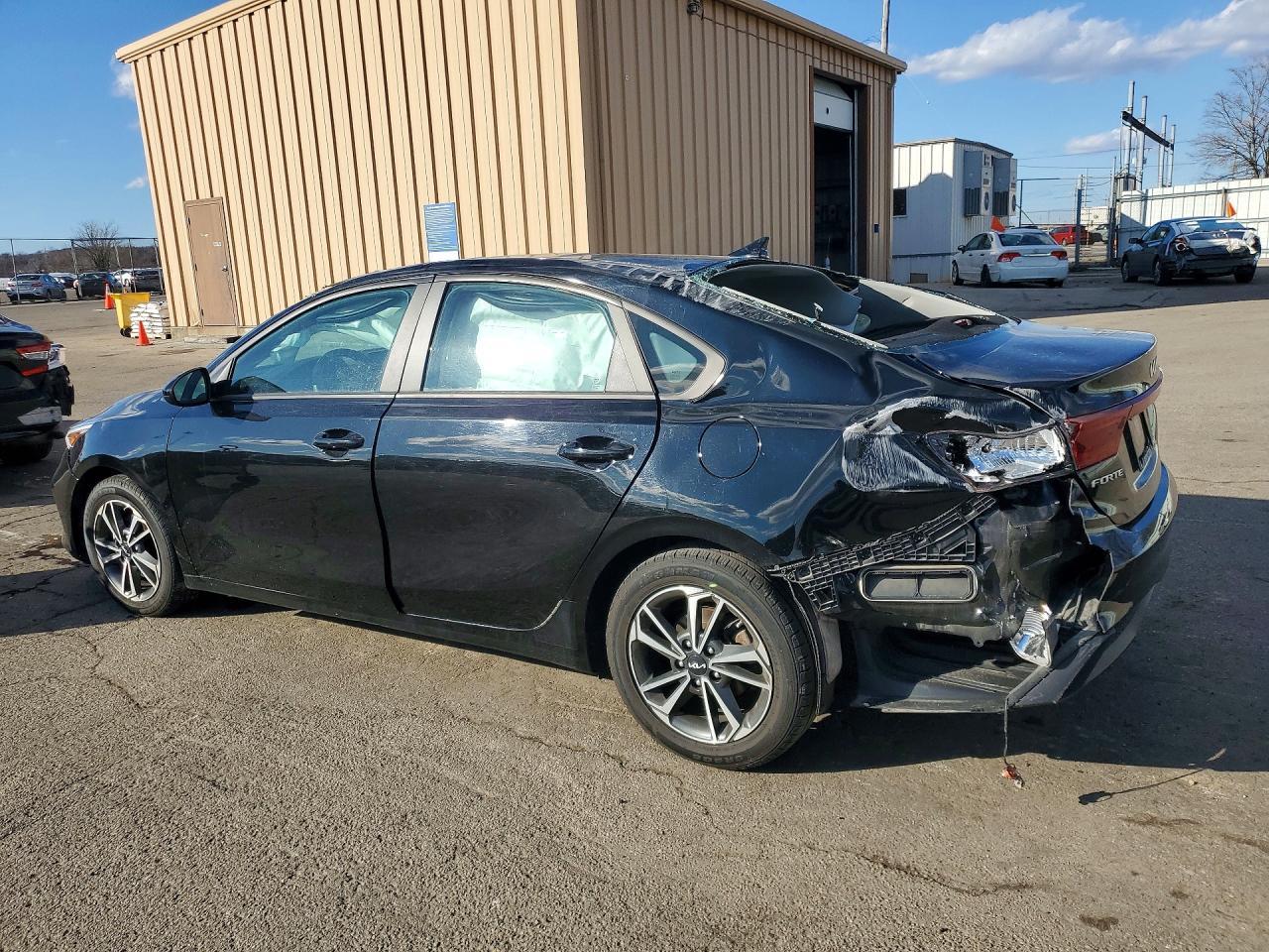 2023 KIA FORTE