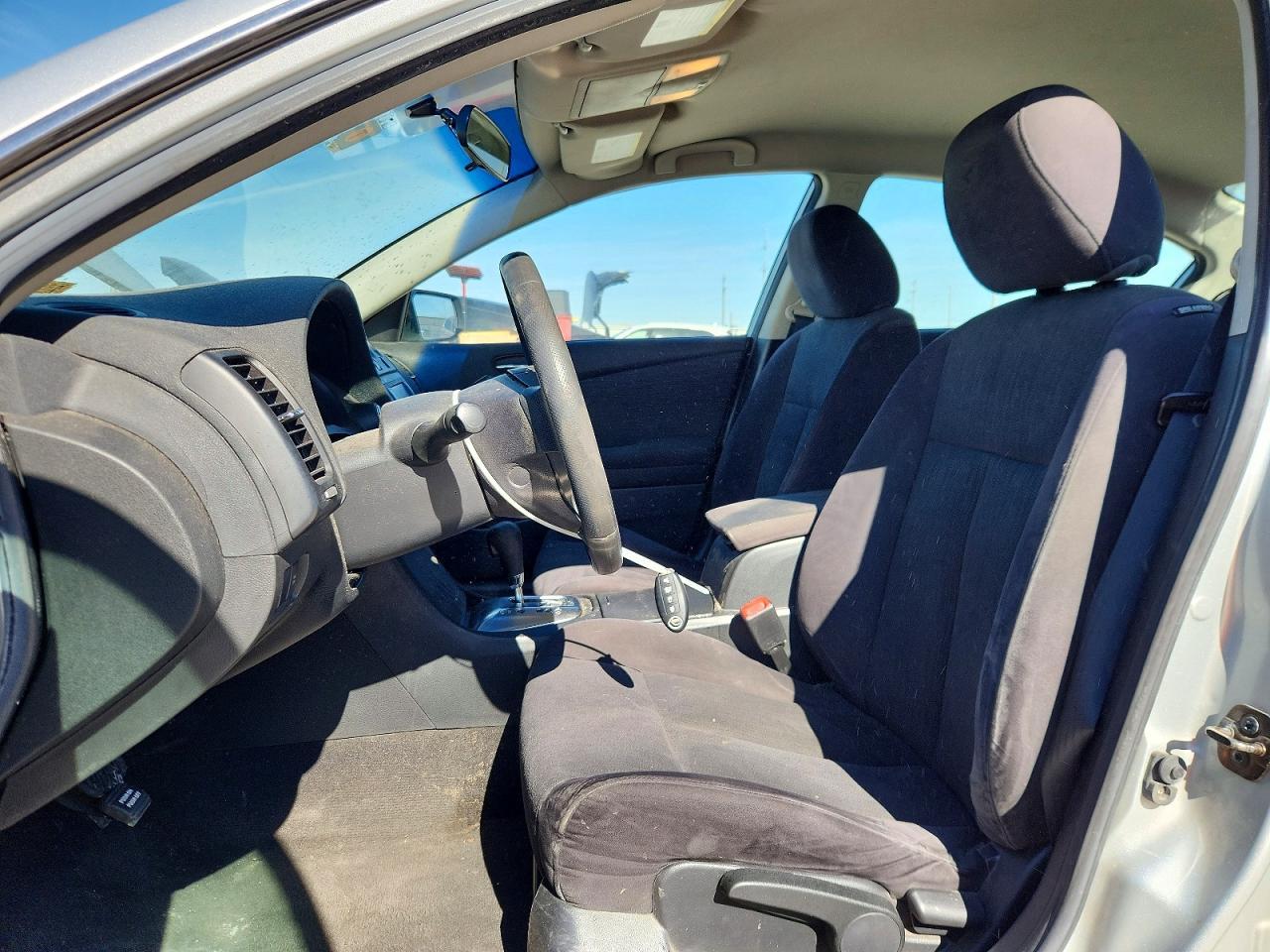 2010 NISSAN ALTIMA
