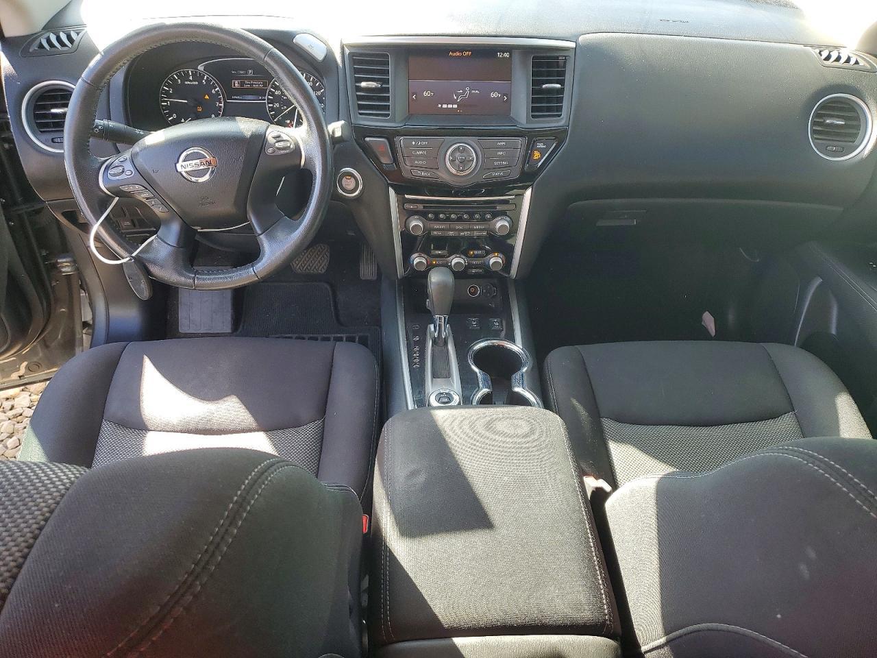 2017 NISSAN PATHFINDER