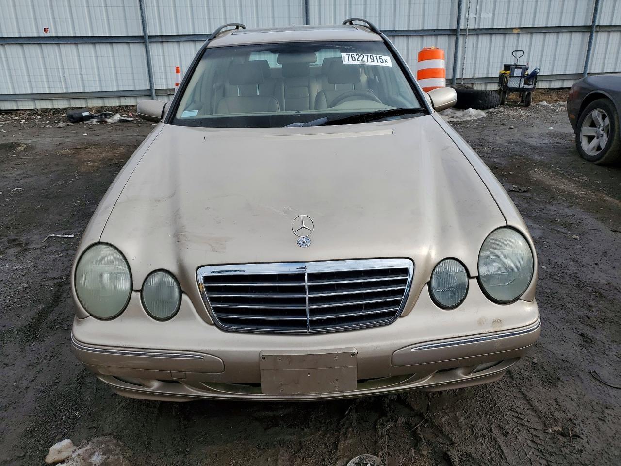 2001 MERCEDES-BENZ E-Class