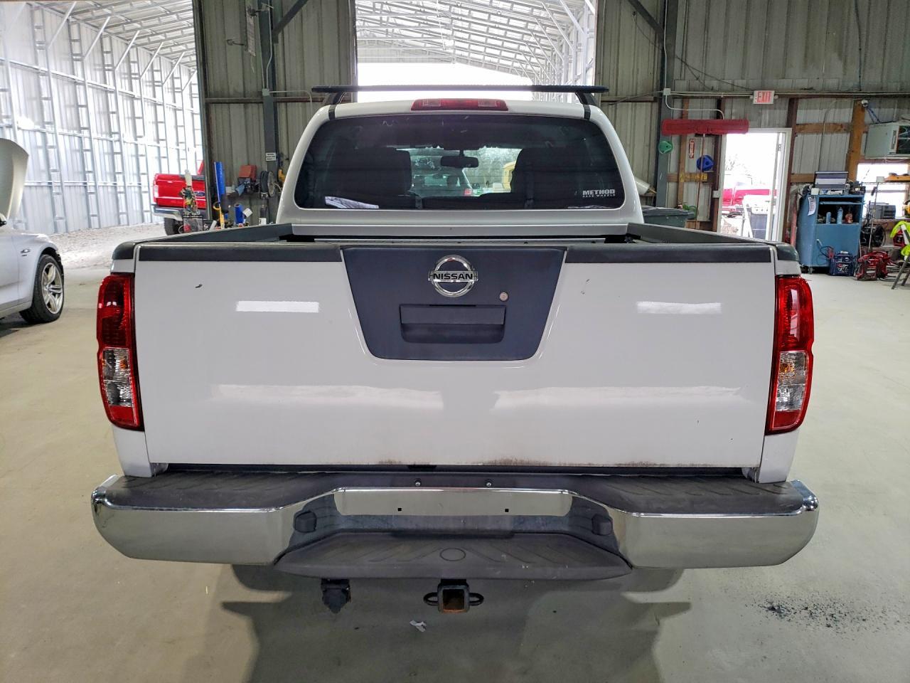 2011 NISSAN Frontier