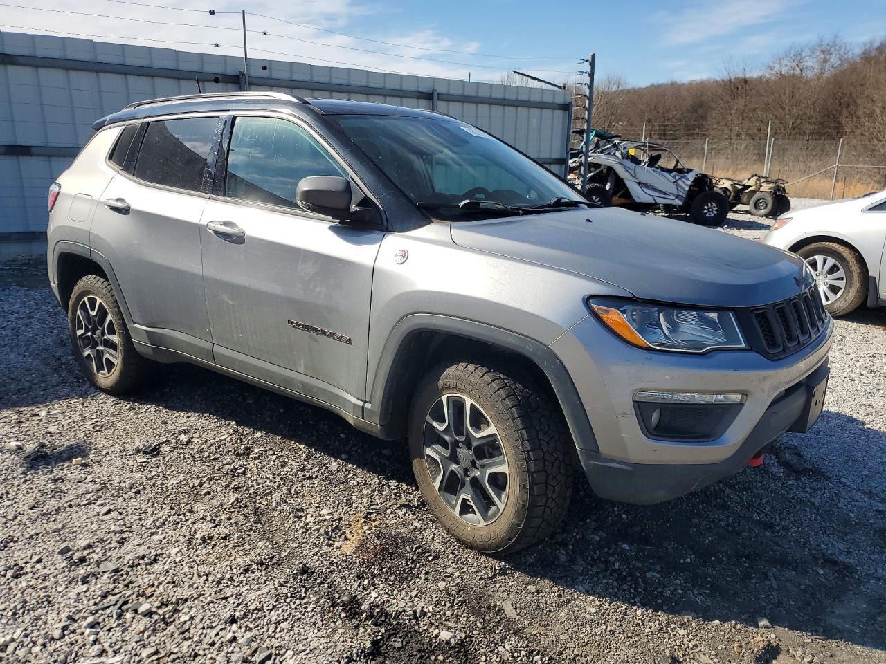 2020 JEEP Compass
