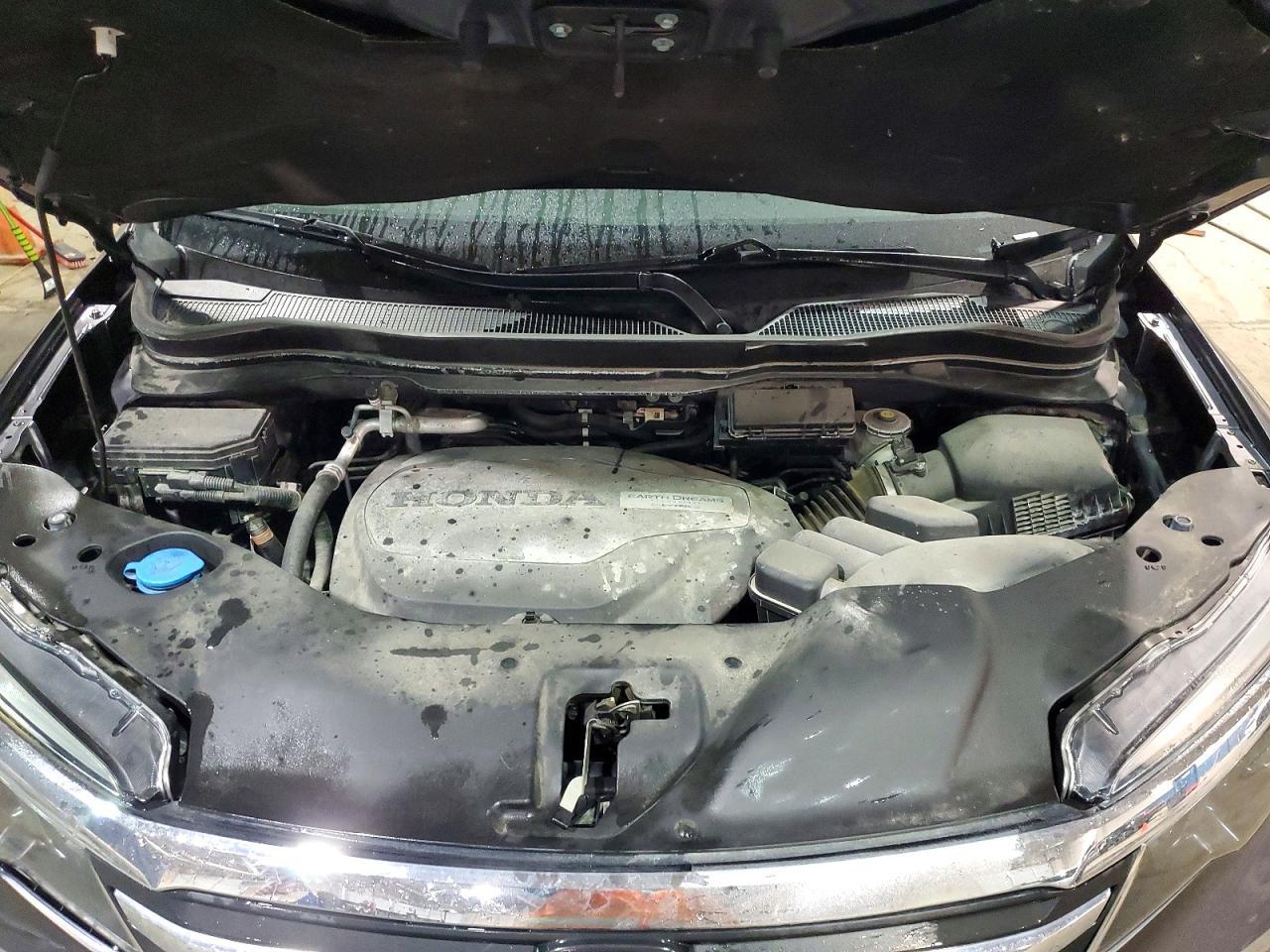 2017 HONDA PILOT
