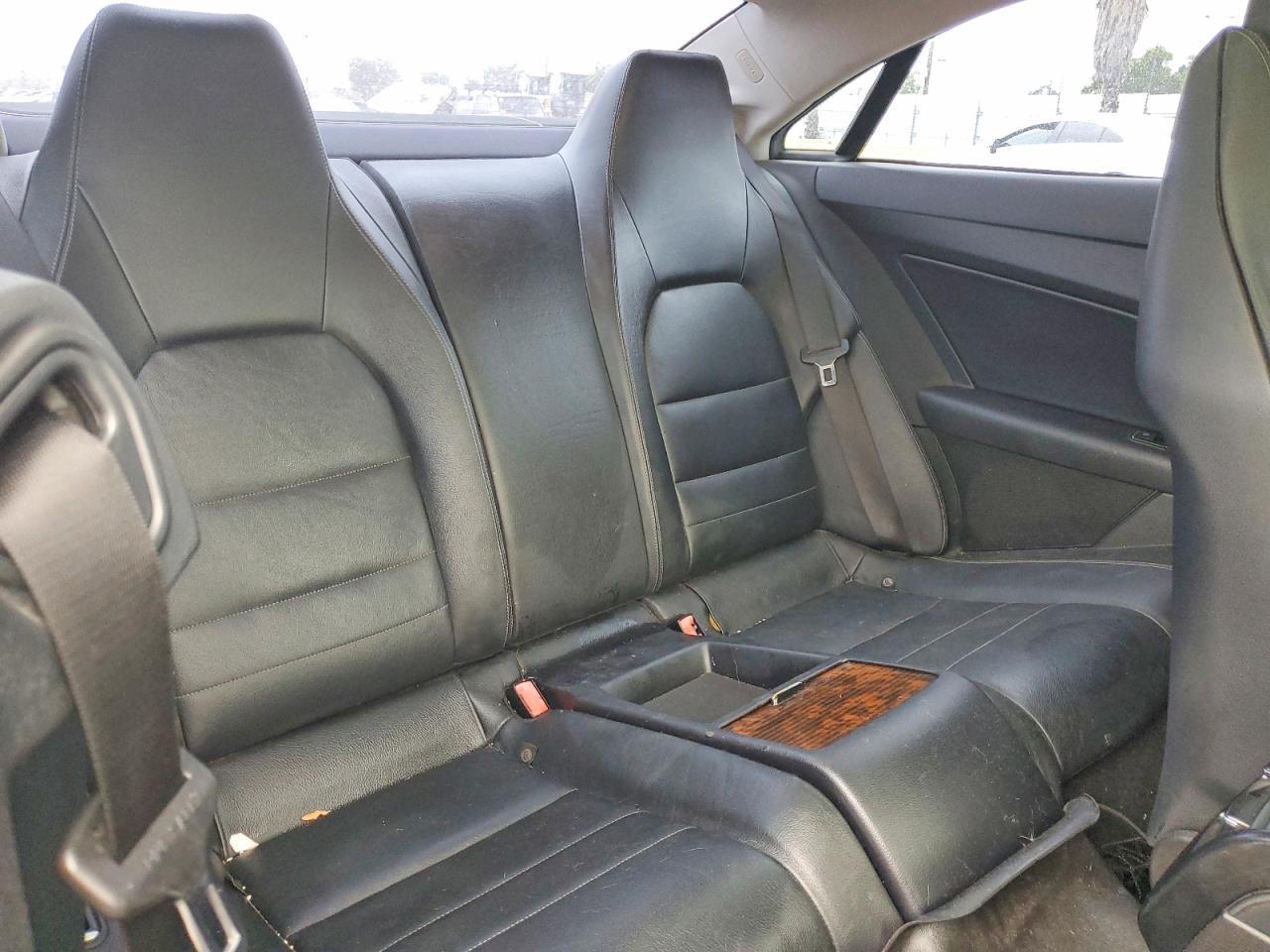 2013 MERCEDES-BENZ E-Class