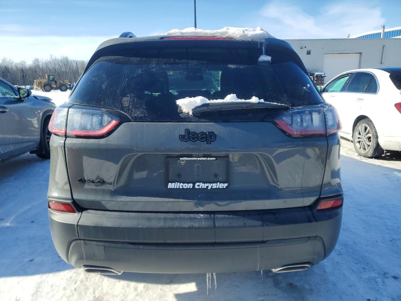 2022 JEEP CHEROKEE