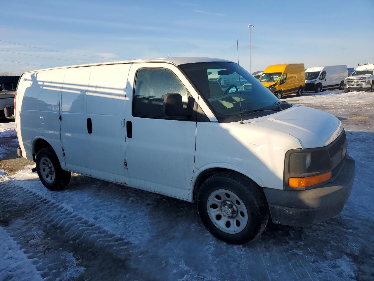 2014 CHEVROLET Express Cargo