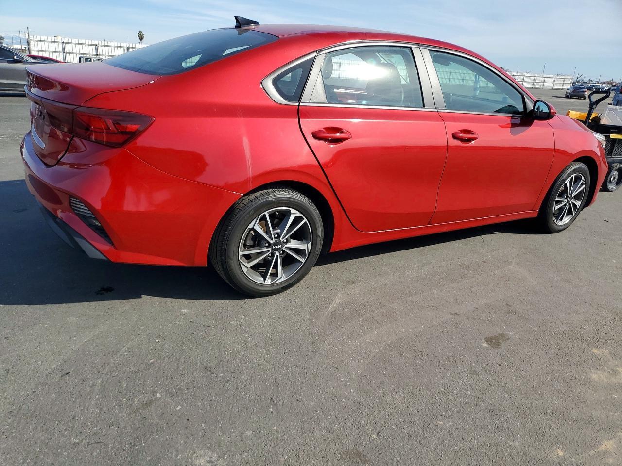 2024 KIA FORTE
