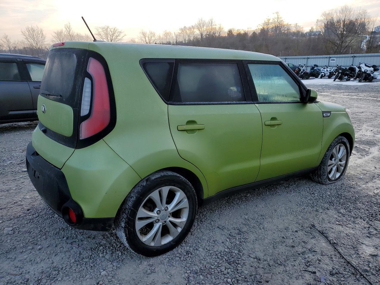 2016 KIA SOUL