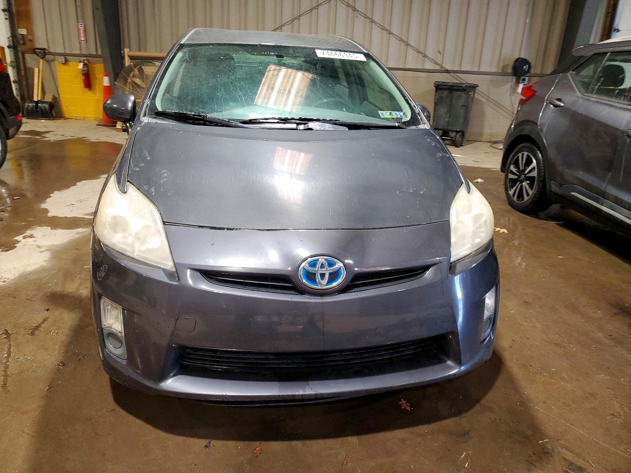 2010 TOYOTA PRIUS
