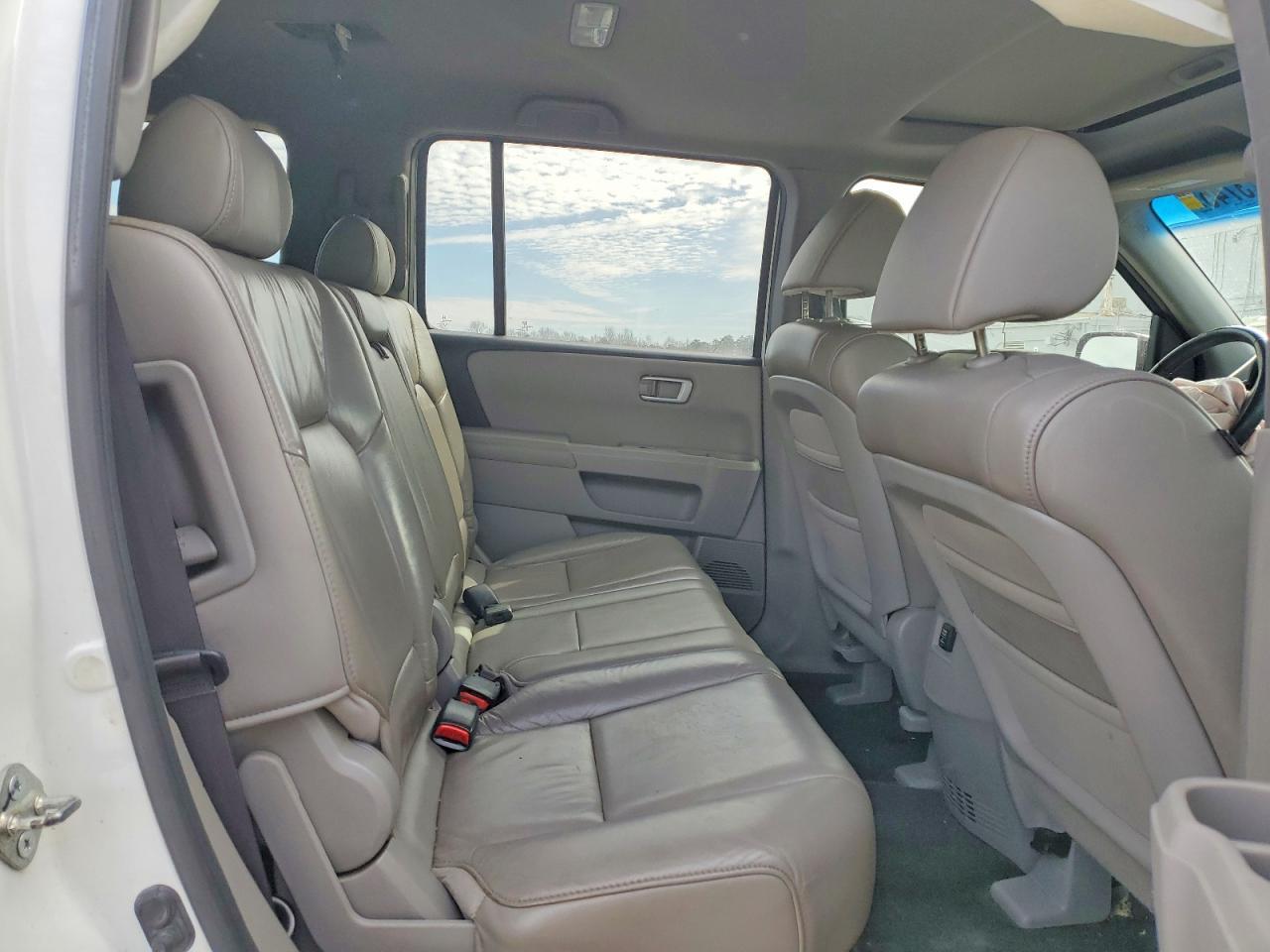 2011 HONDA PILOT