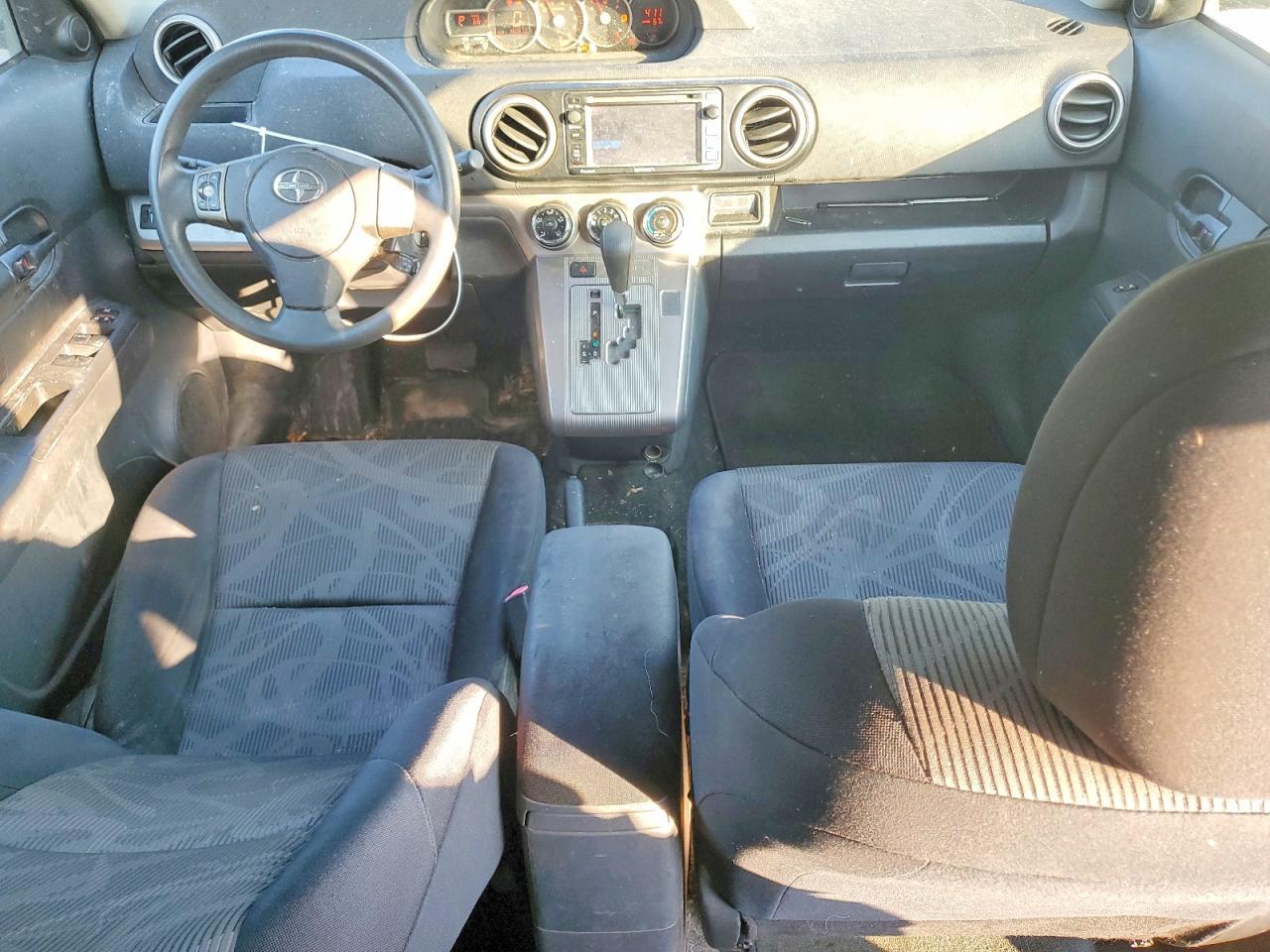 2013 SCION xB