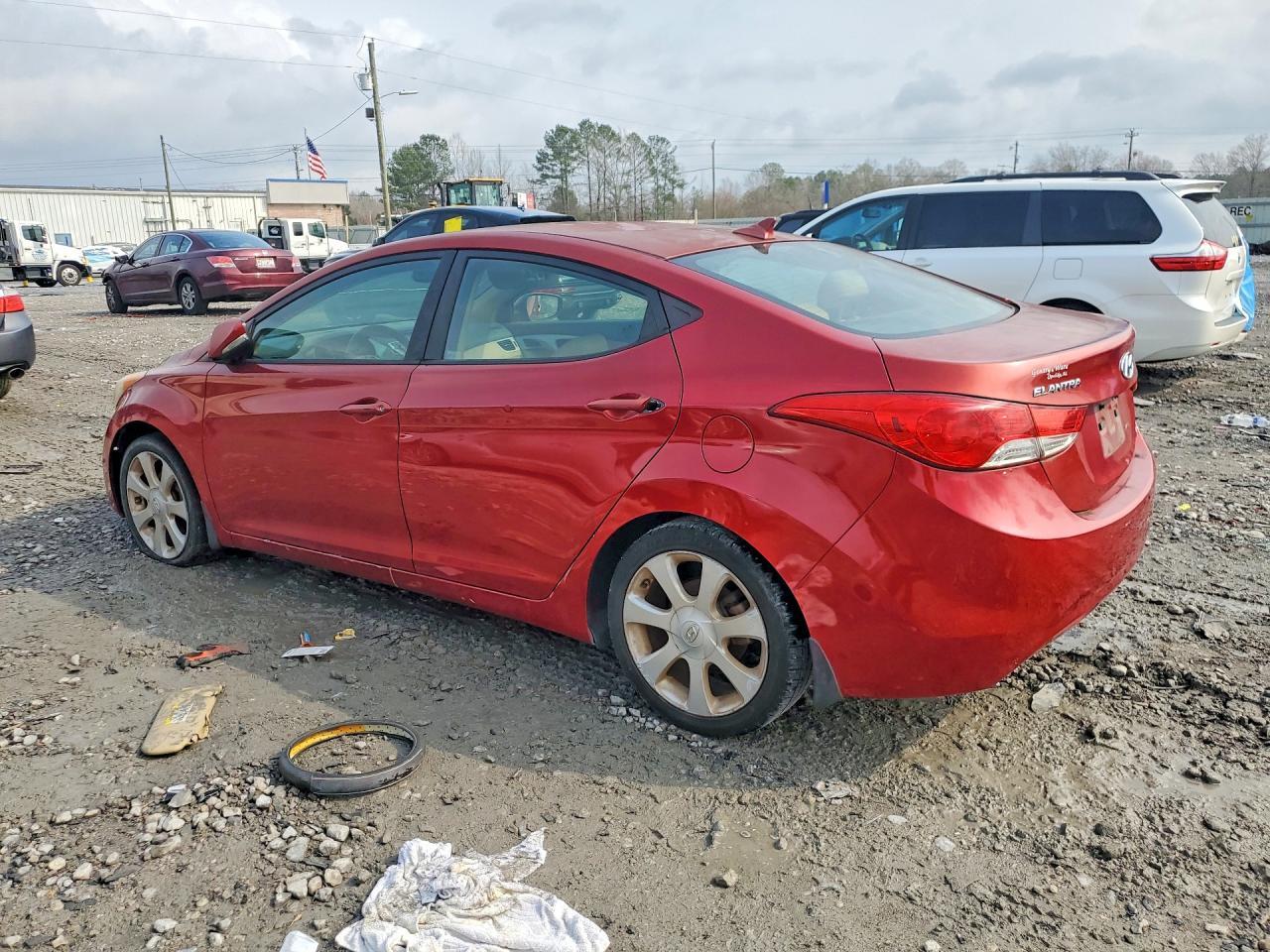 2012 HYUNDAI ELANTRA