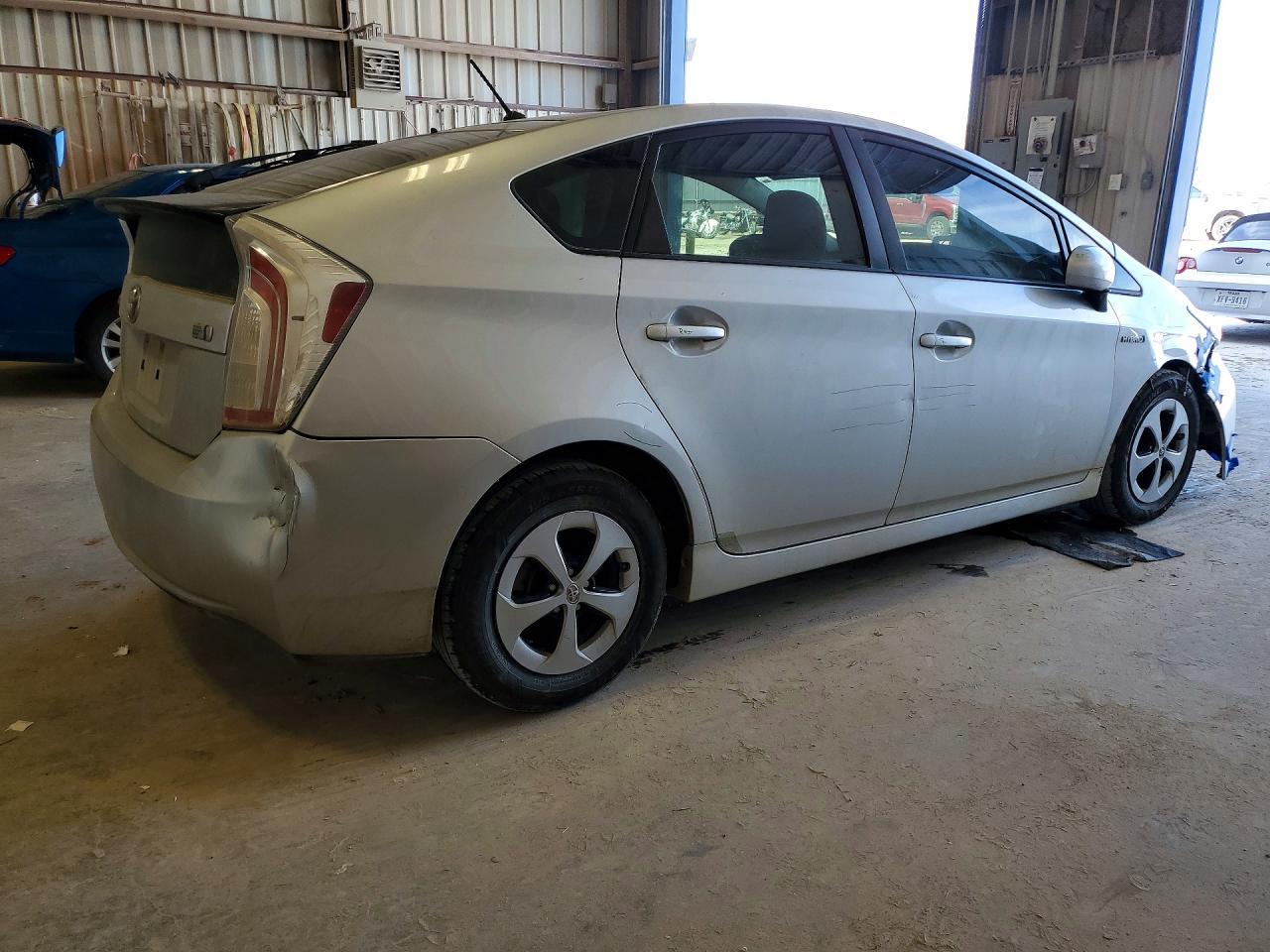 2014 TOYOTA PRIUS