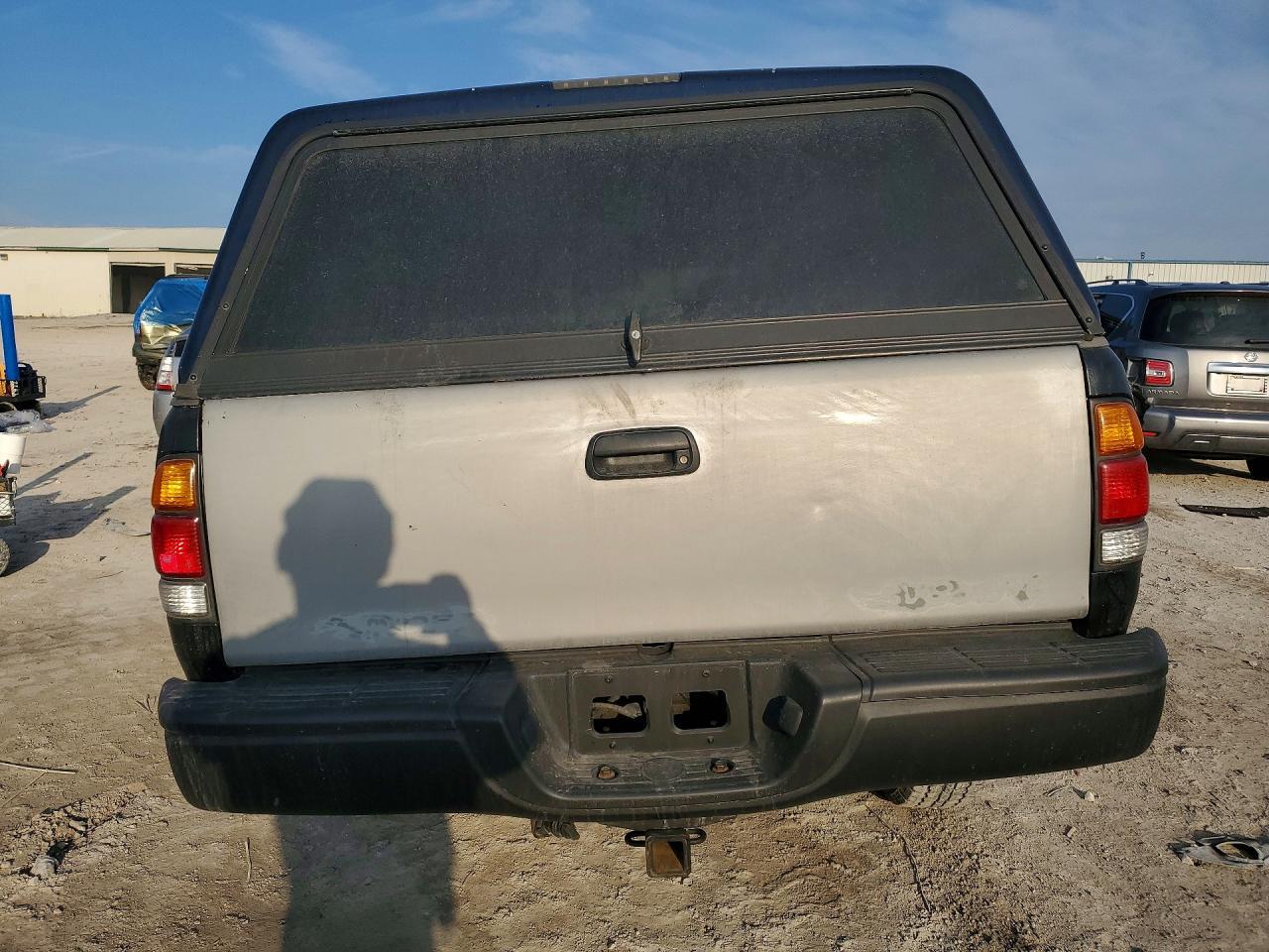 2003 TOYOTA TUNDRA