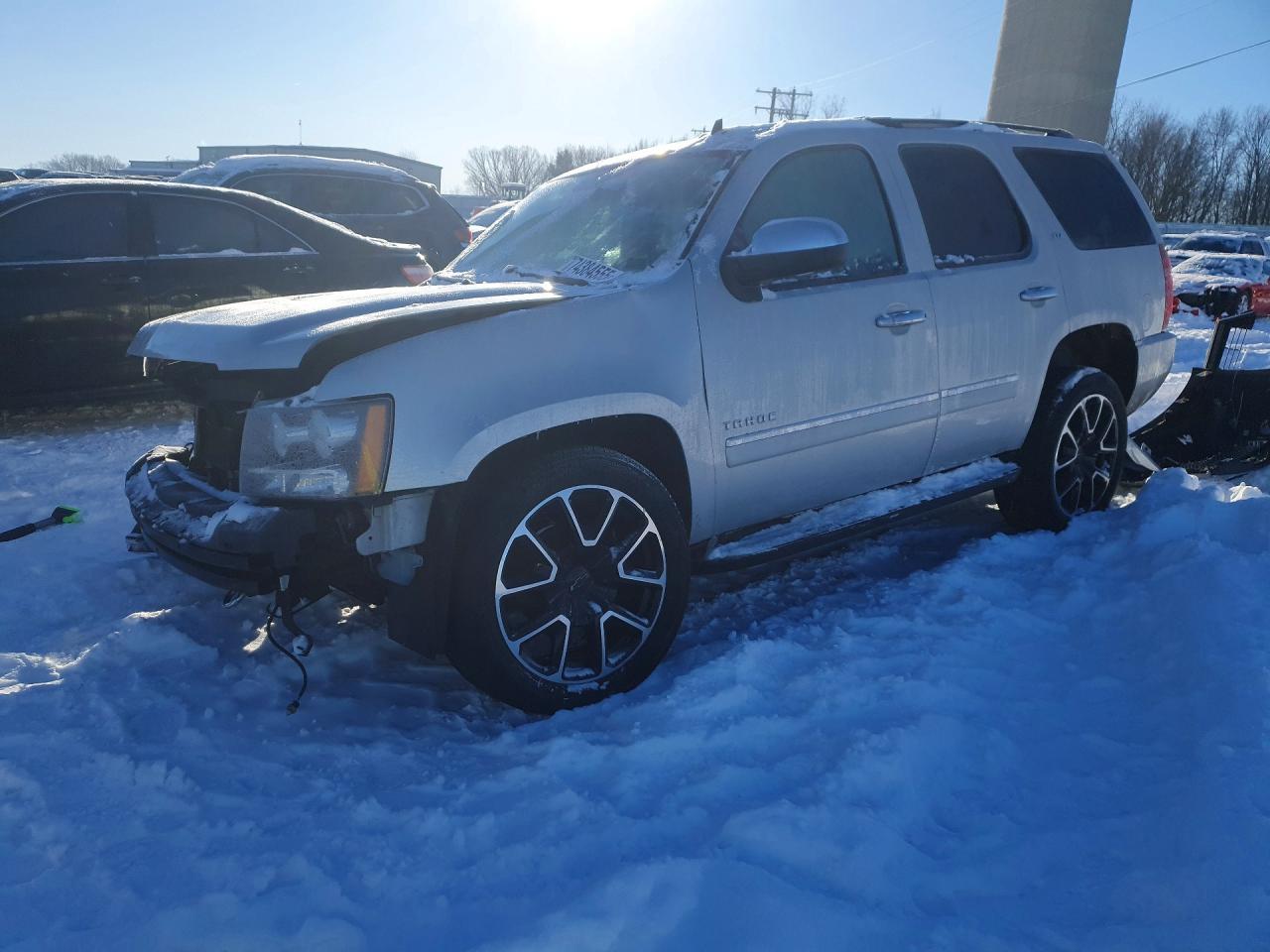 2011 CHEVROLET Tahoe