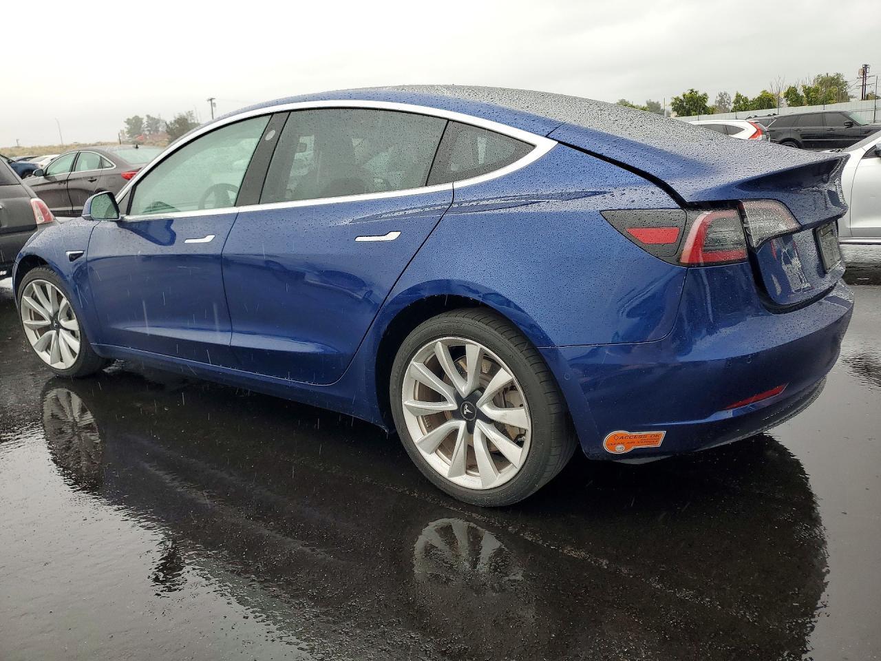 2019 TESLA MODEL 3