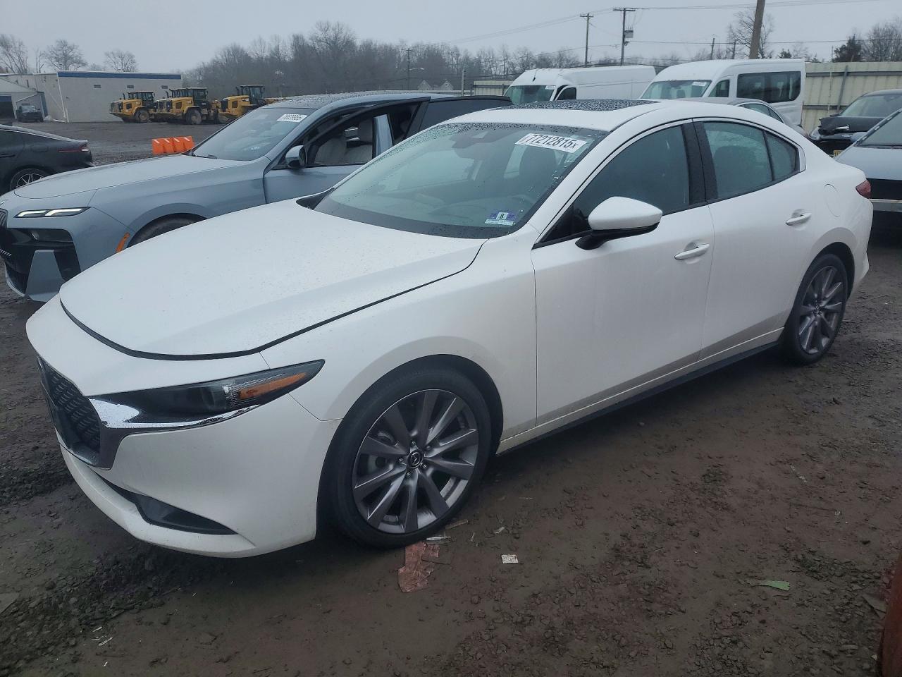 2019 MAZDA 3