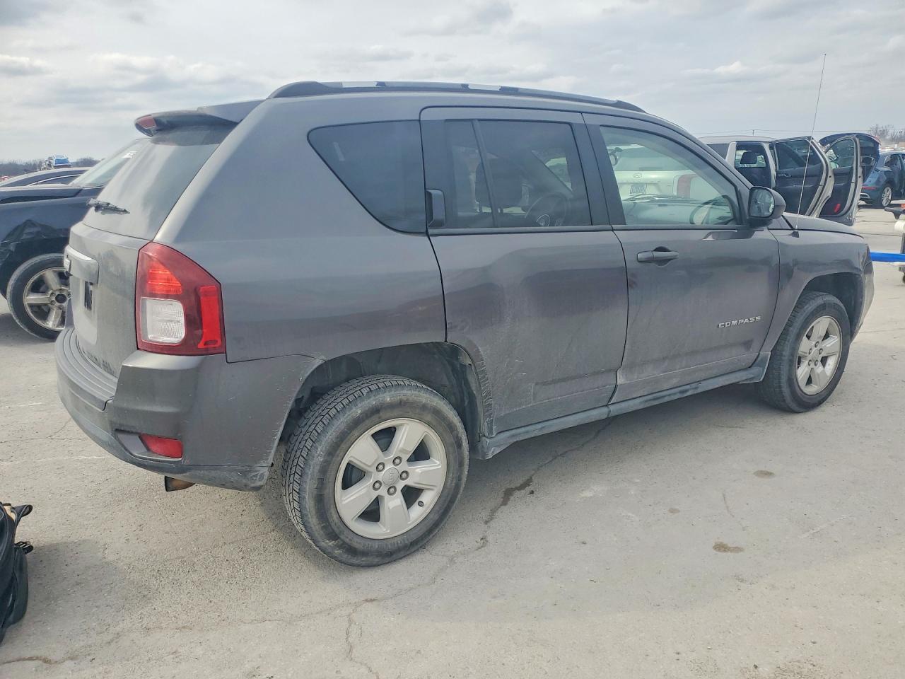 2015 JEEP Compass