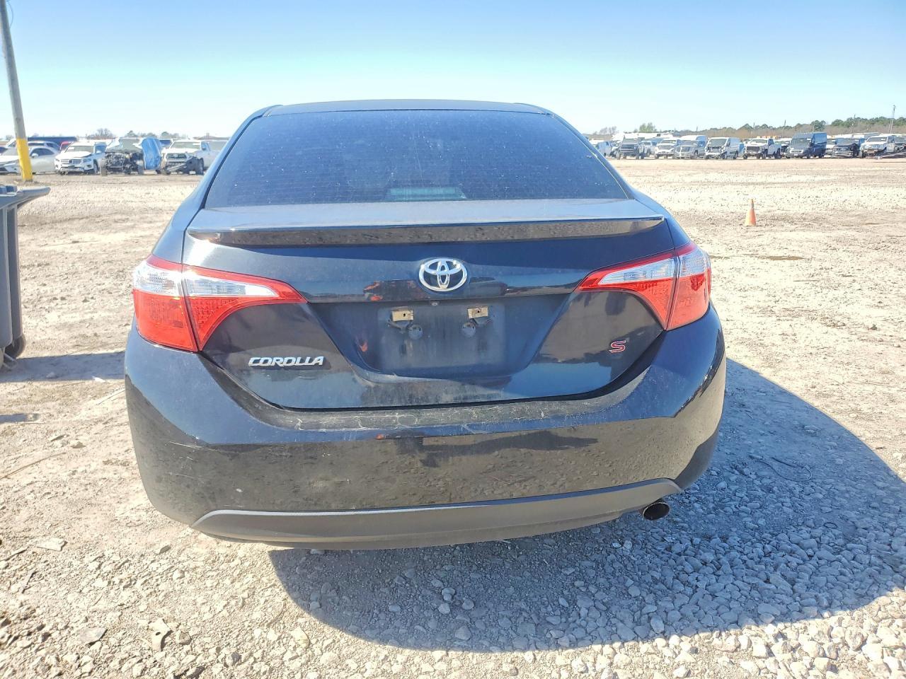 2016 TOYOTA COROLLA