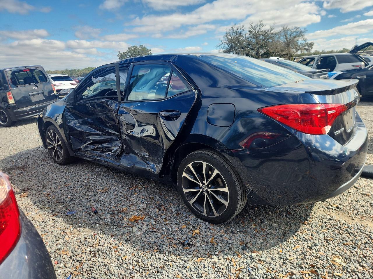 2018 TOYOTA COROLLA