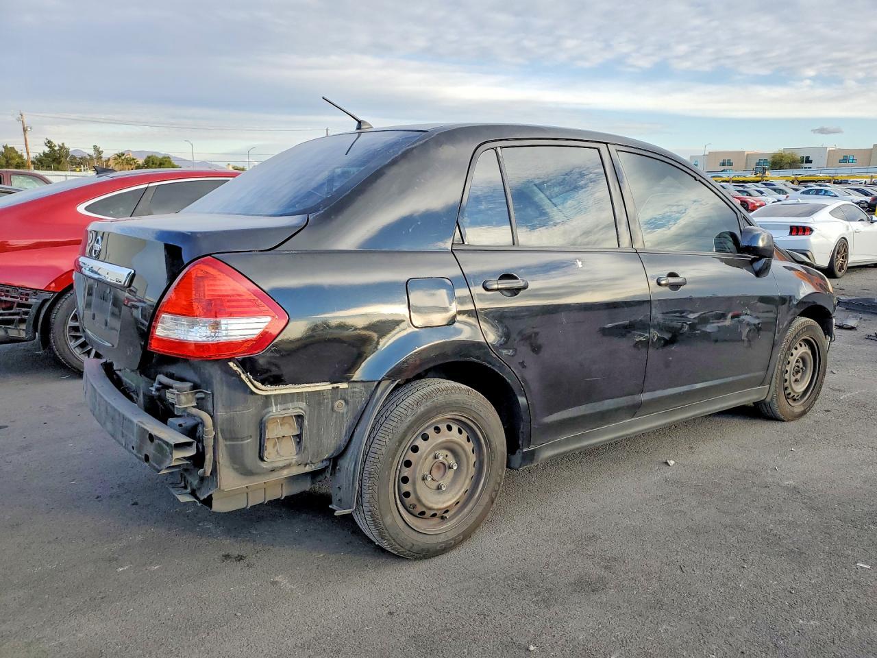 2009 NISSAN VERSA