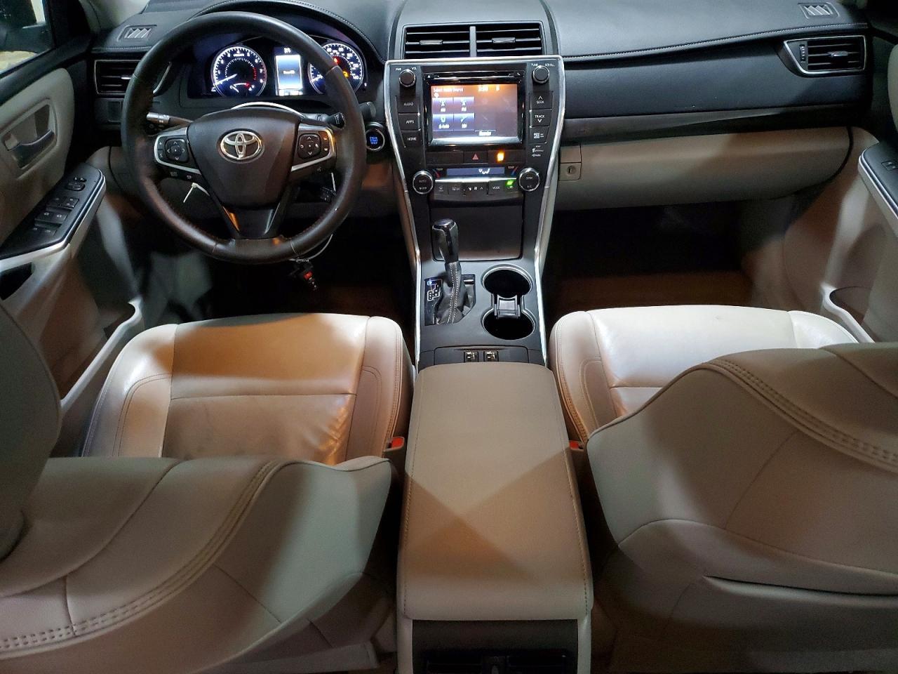 2015 TOYOTA CAMRY