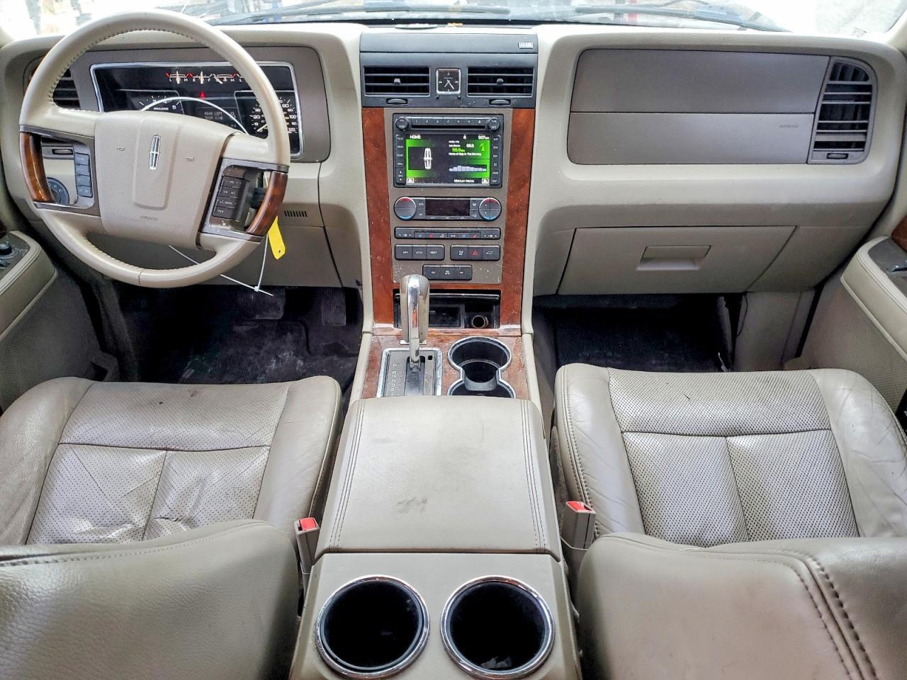 2013 LINCOLN Navigator