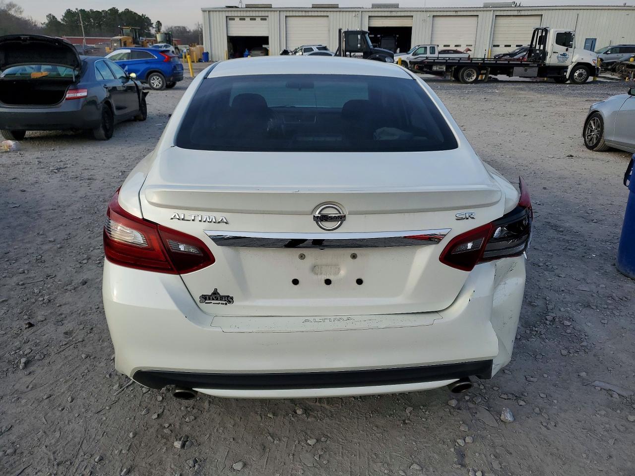 2017 NISSAN ALTIMA