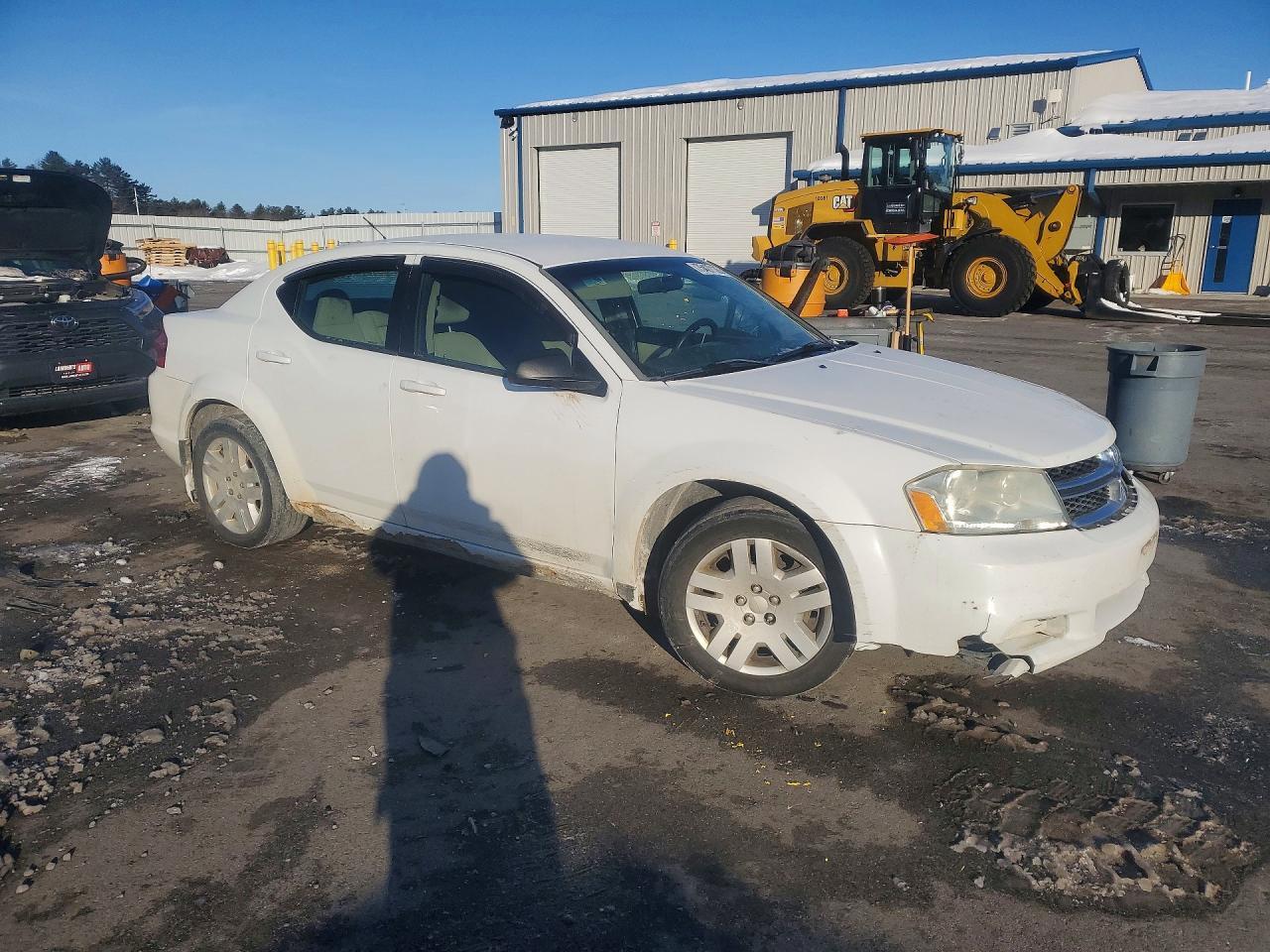 2011 DODGE Avenger