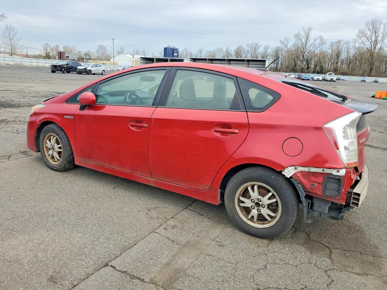 2011 TOYOTA PRIUS