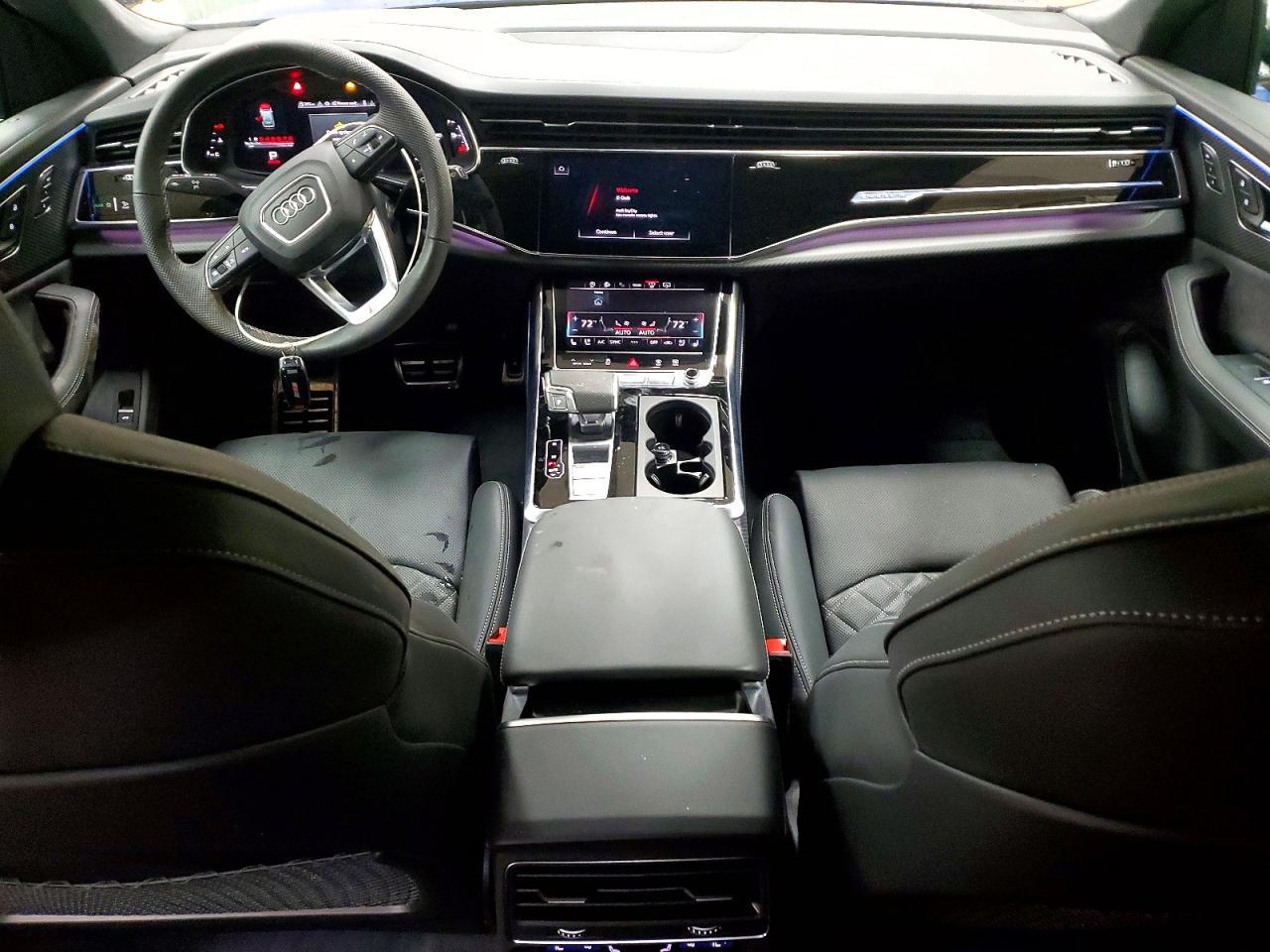 2025 AUDI SQ8