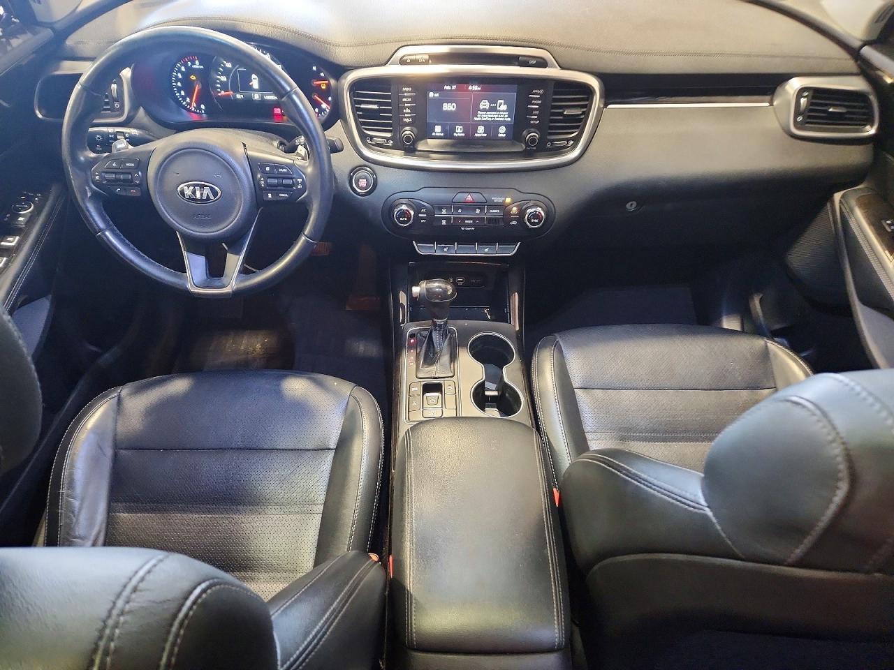 2017 KIA SORENTO