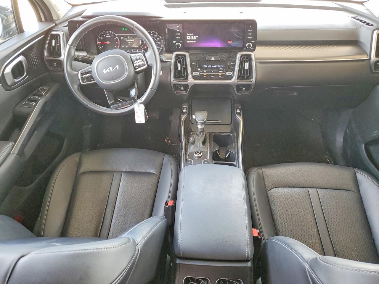 2022 KIA SORENTO