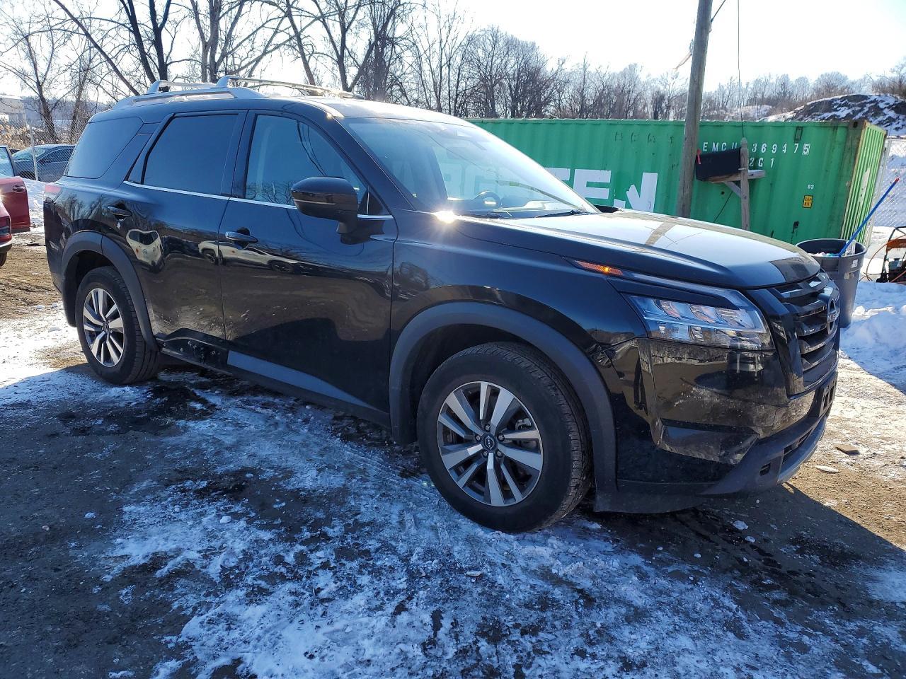 2024 NISSAN PATHFINDER