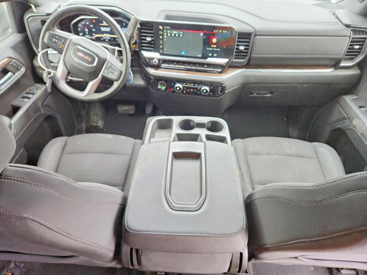 2023 GMC Sierra
