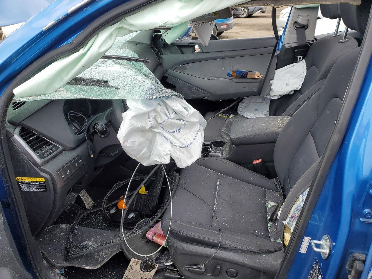 2017 HYUNDAI TUCSON